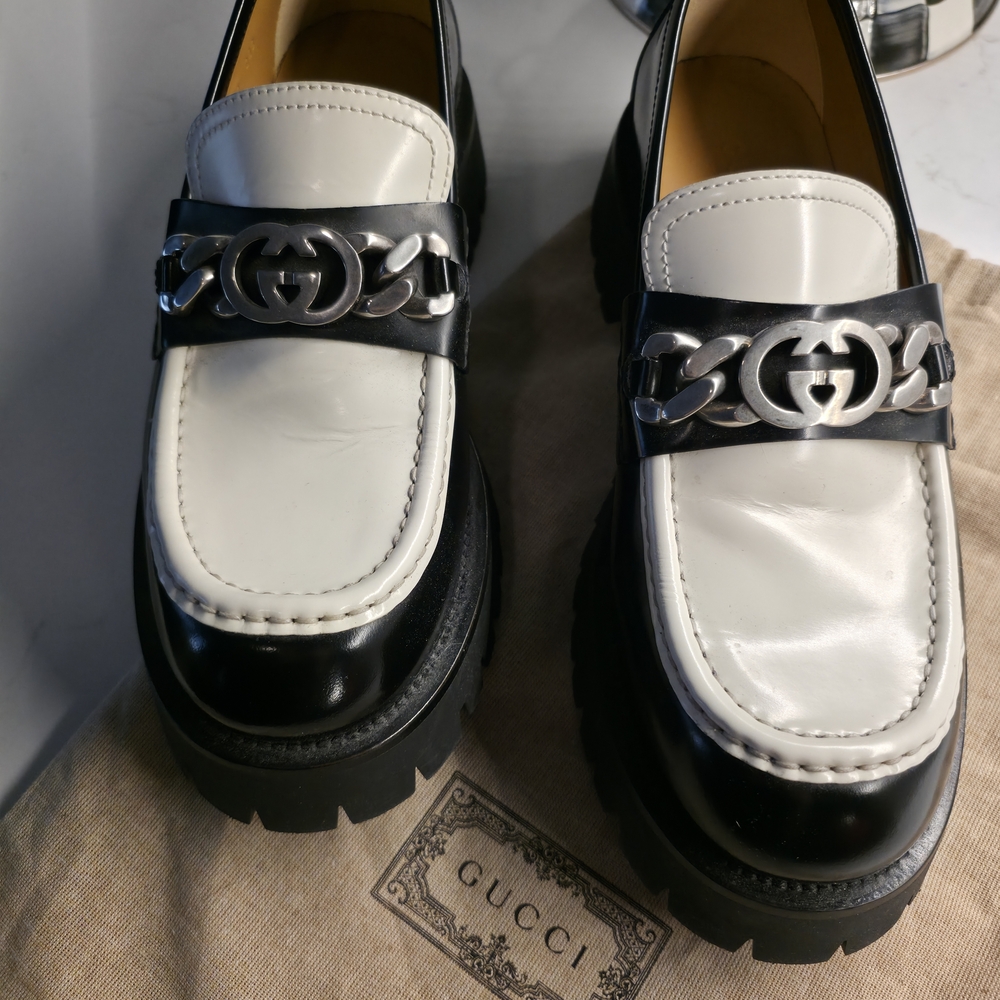 Gucci Interlocking Loafer